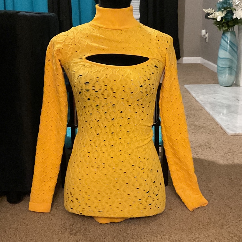 Love Yellow Cutout Knit Long Sleeve Top